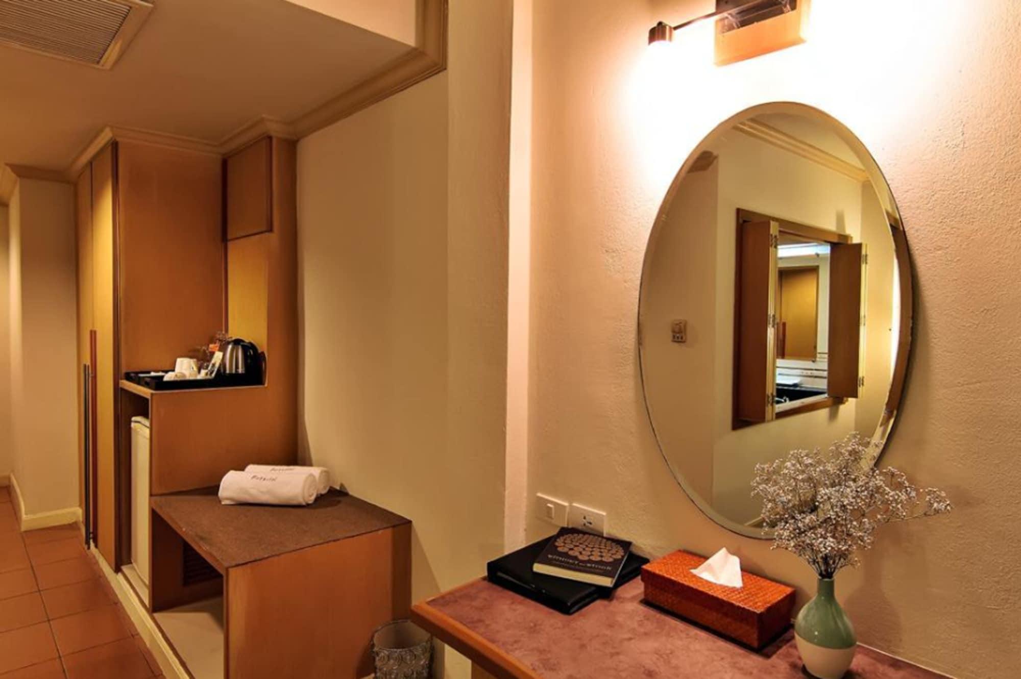Bossotel Bangkok Kültér fotó