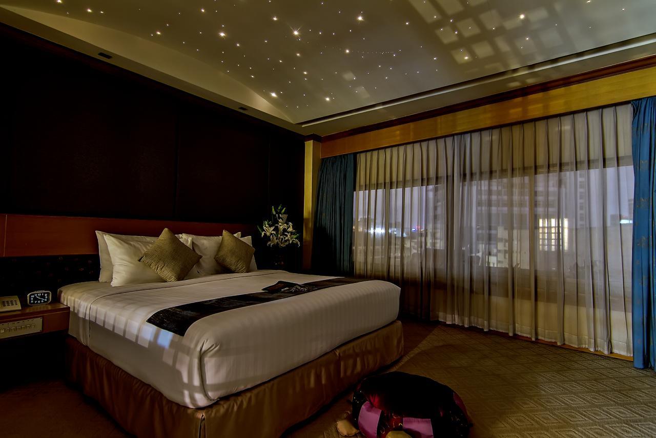Bossotel Bangkok Kültér fotó